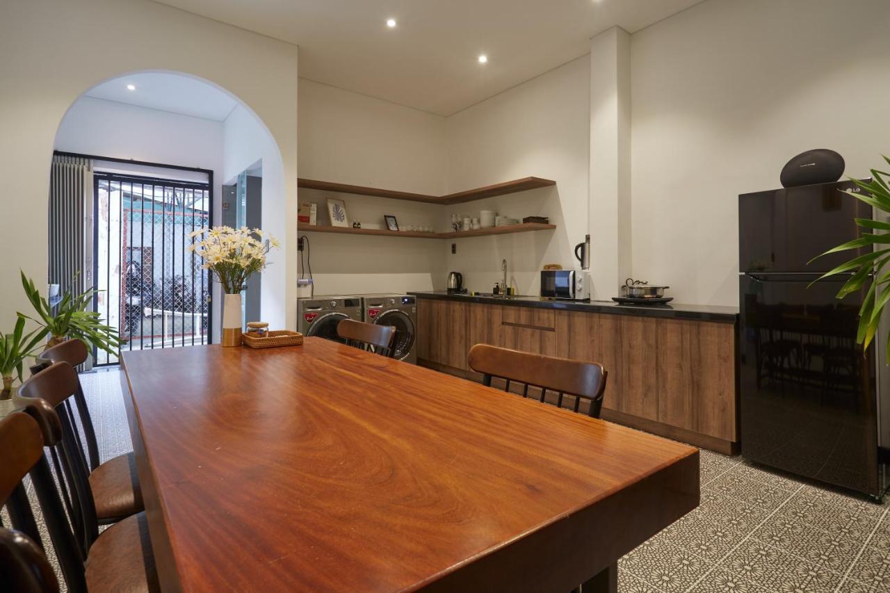 Oriental Apartment